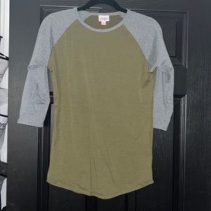 3/4 Sleeve Shirt
